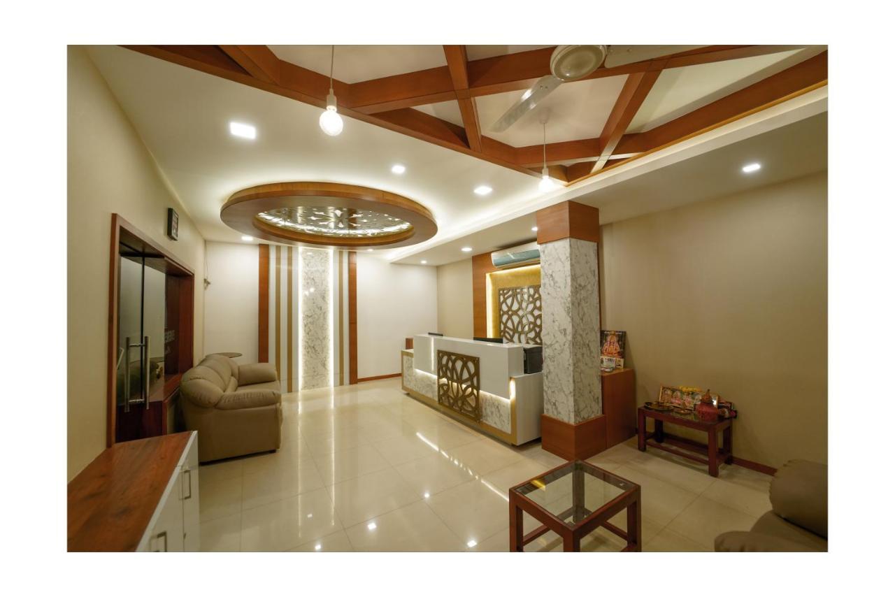 Everest Park Residency Tiruchirappalli Eksteriør billede