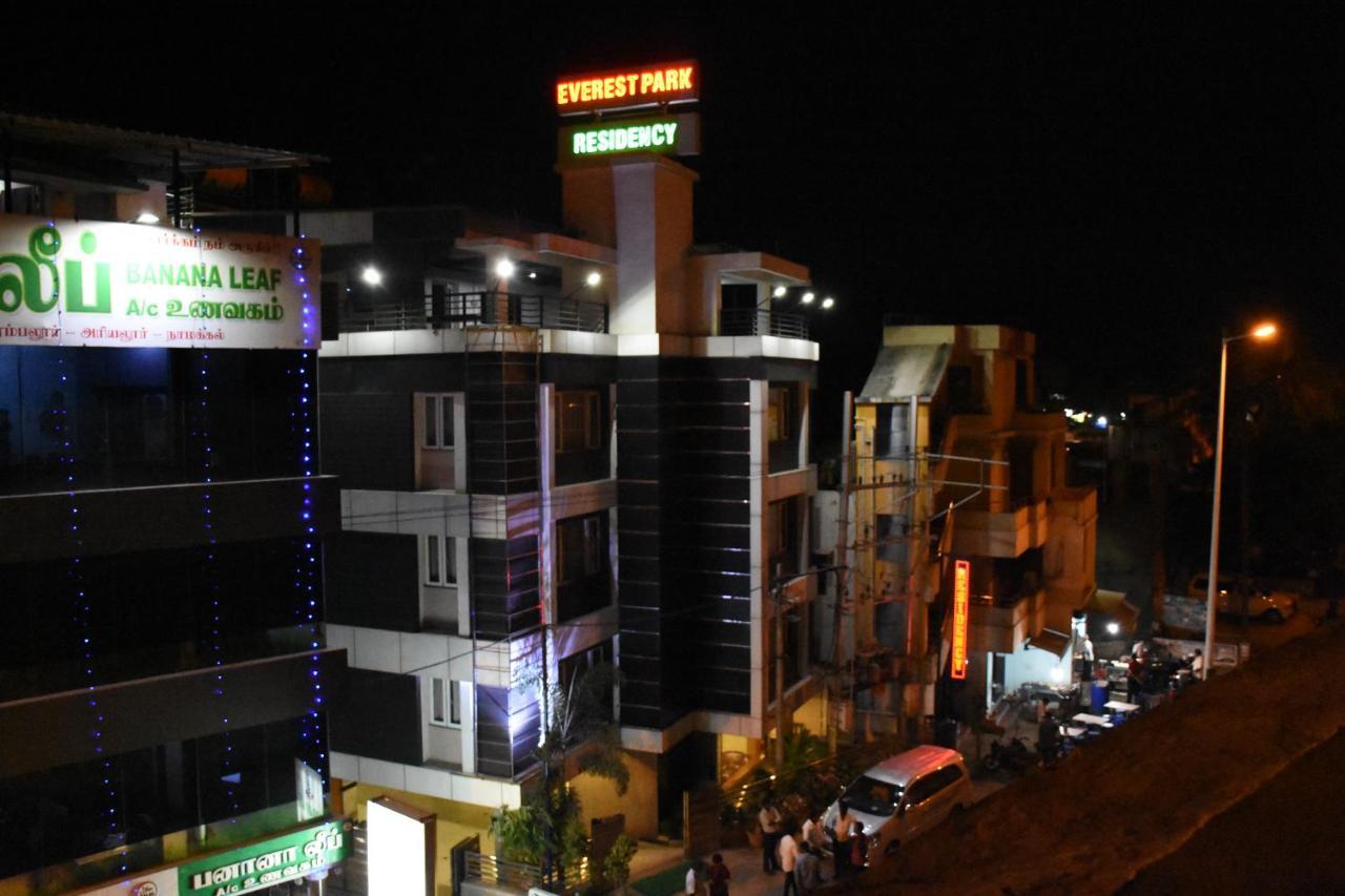 Everest Park Residency Tiruchirappalli Eksteriør billede